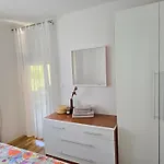 Appartement Olive Garden, With A Private Pool